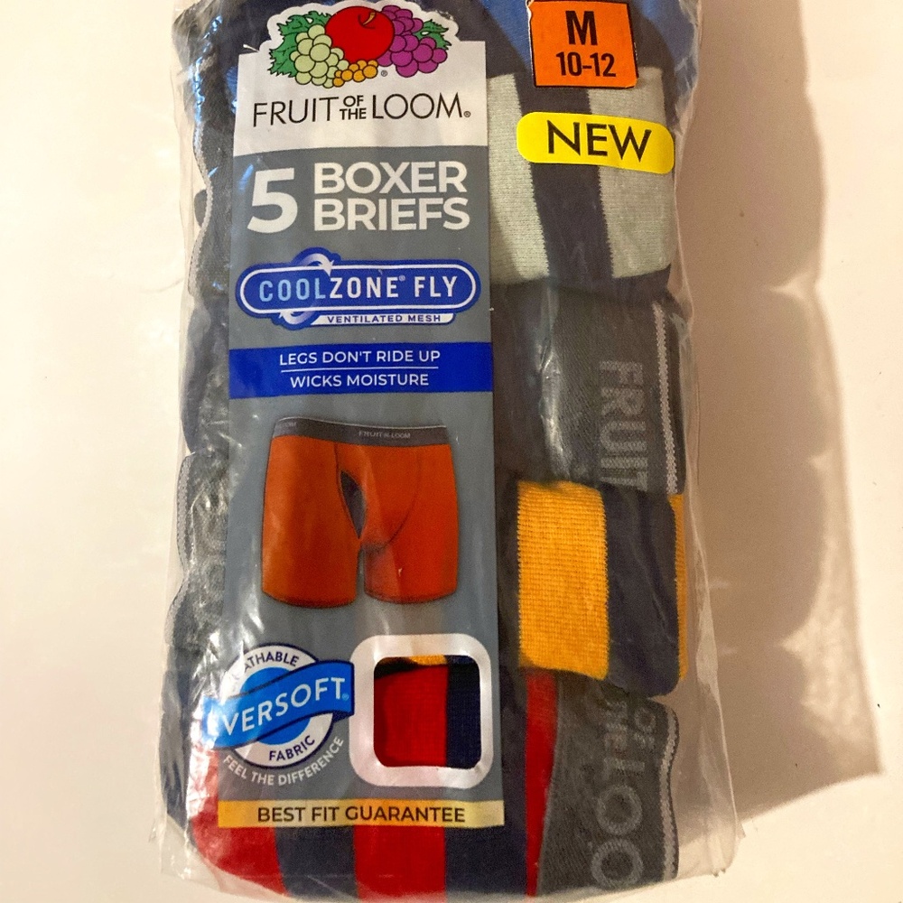 Fruit of the Loom Boys Boxer Briefs New in Package size Medium 10 - 12 5 pk